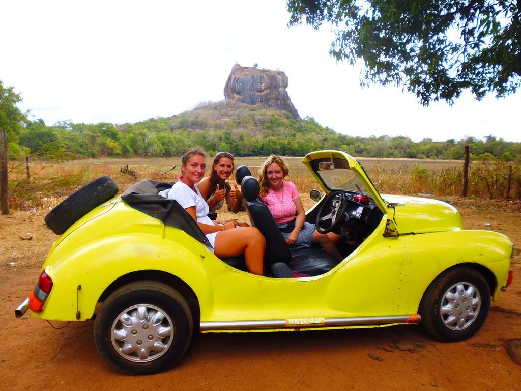 The Nilmini Lodge Sigiriya Dış mekan fotoğraf