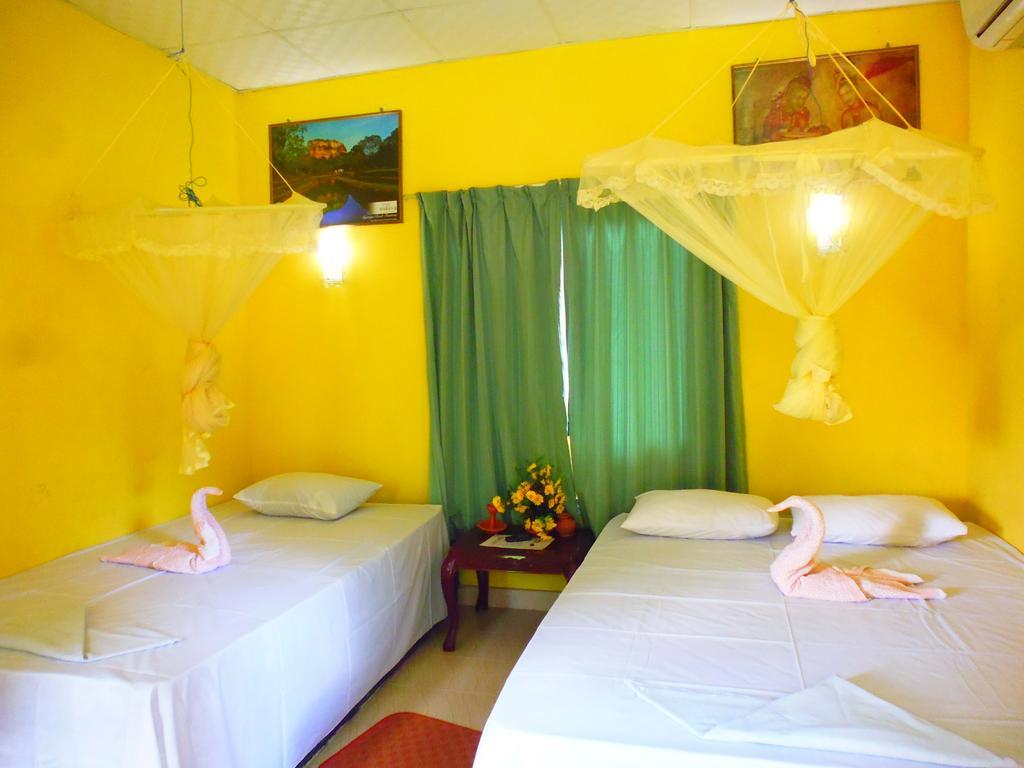The Nilmini Lodge Sigiriya Oda fotoğraf